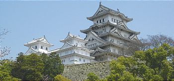 Himeji-jo photo from Japan-Guide