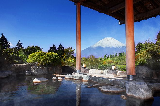 Hakone Travel: Hot Springs (onsen)