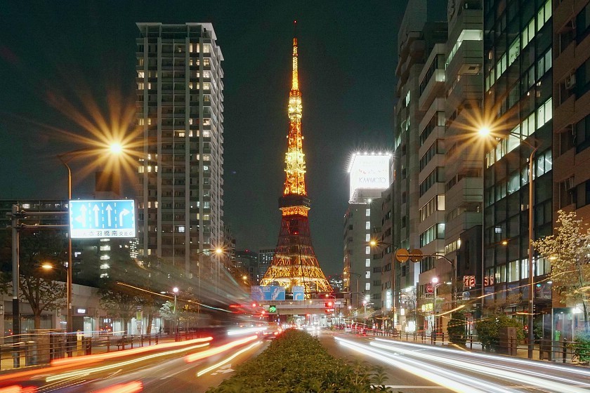 Tokyo Tower 100 Sceneries - A comprehensive list of recommended photo  spots, from classic spots to spectacular views of the tower when lit up.