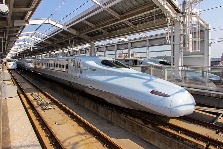 Home Delivery by japan-guide.com - For the love of shinkansen