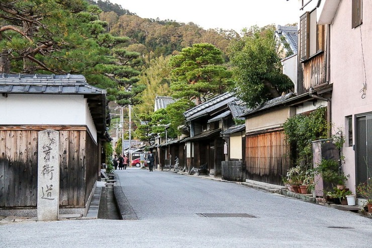 Solo Female Travel Japan - Travel along Lake Biwa, Shiga