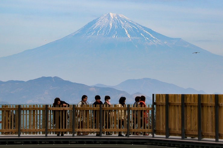 Solo Female Travel Japan - Travel along the coast of Shizuoka