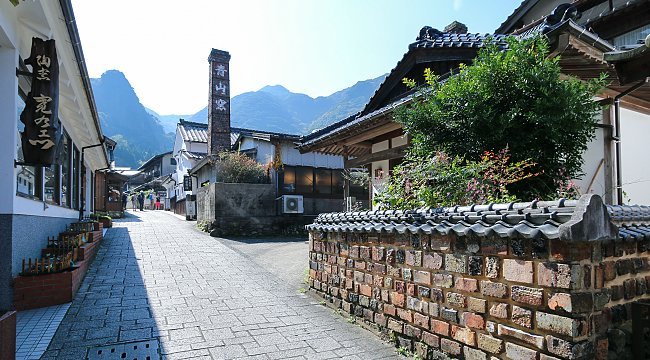 Arita and Imari Travel: Okawachiyama Village