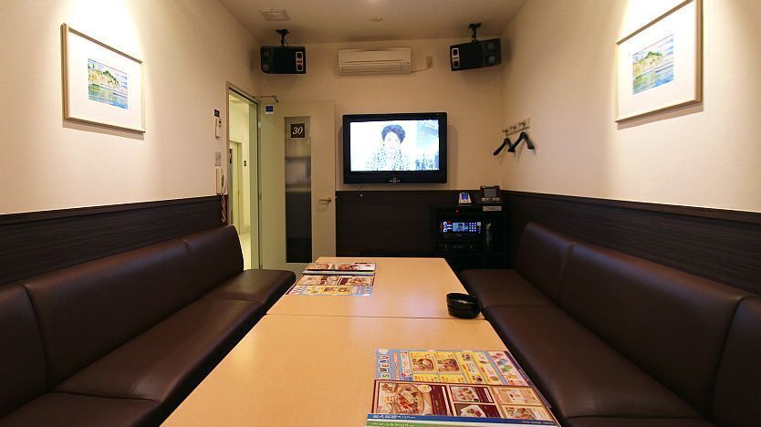 Where to find the best karaoke bars in Tokyo